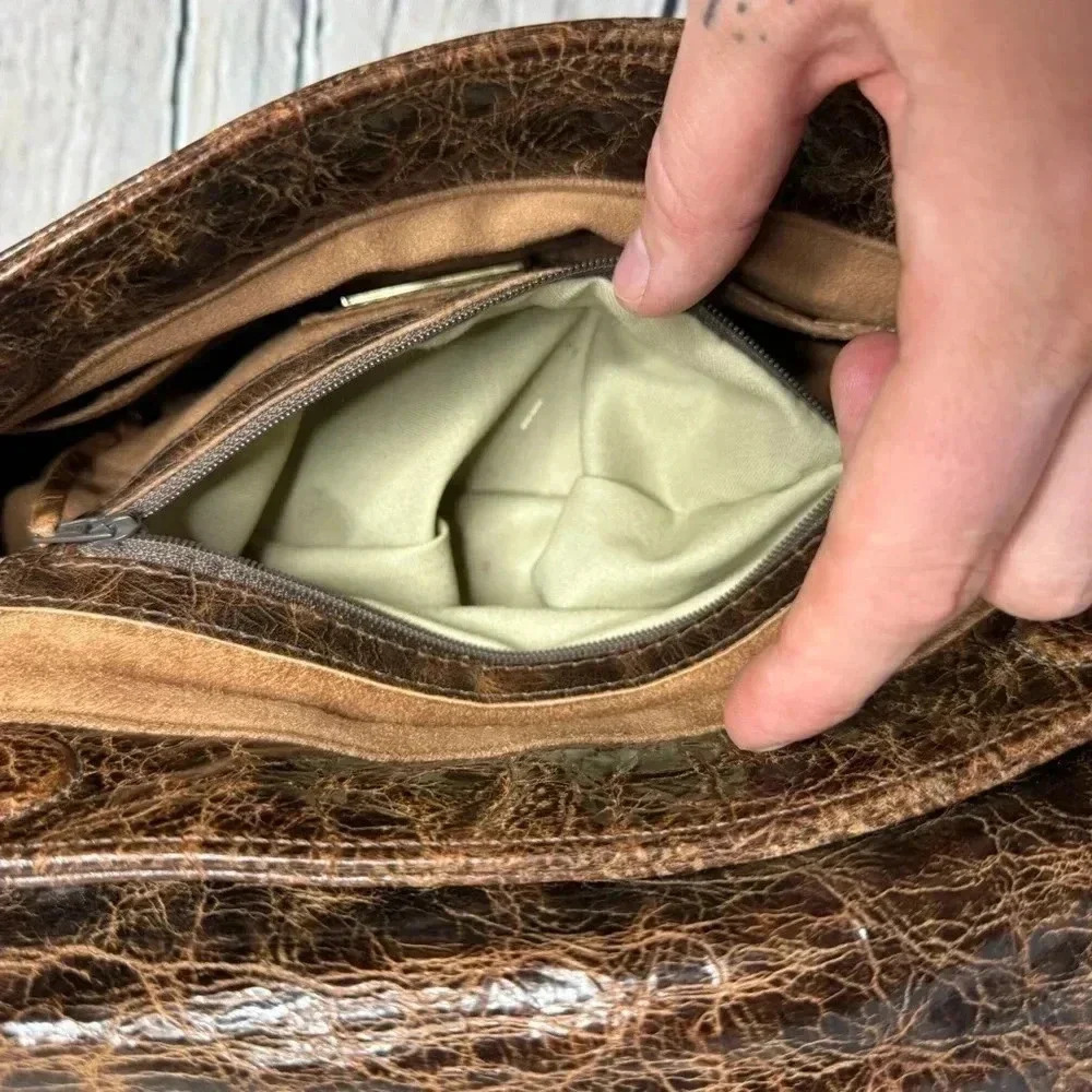 Zina Eva Brown Leather Suede Shoulder Bag - Picture 10 of 13